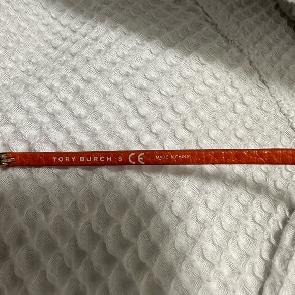 Tory Burch leather covered aviator sunglasses - Picture 4 of 6